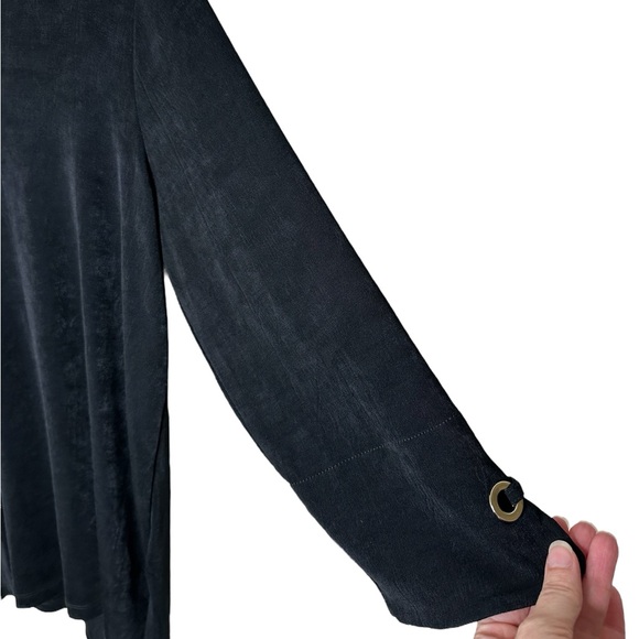 Chico’s Travelers Size 3 Slinky Knit Tunic Grommet Sleeves Asymmetric Hem - Picture 9 of 14